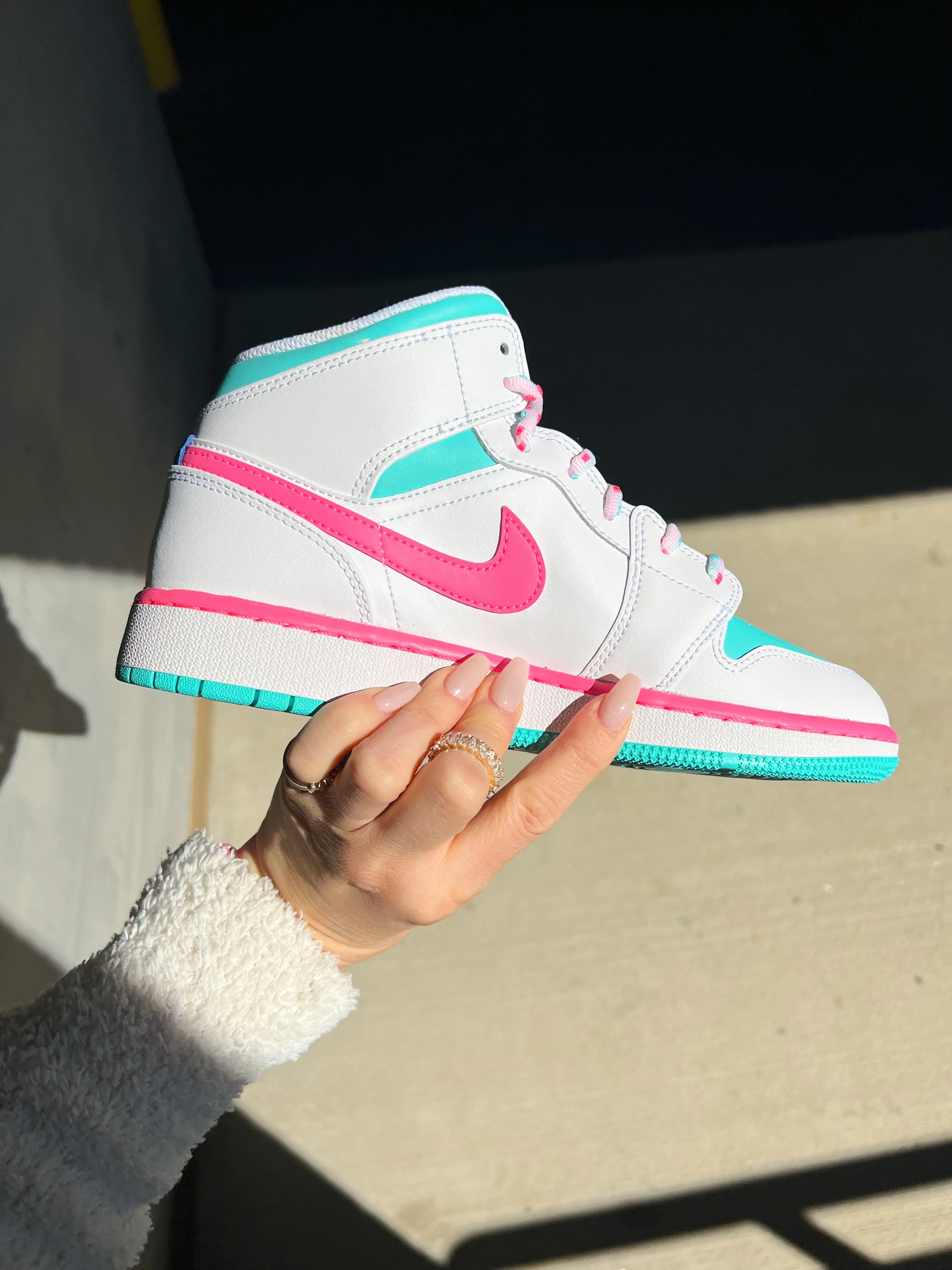 SIZE 6.5 Cotton Candy Swarovski Women’s Air Jordan 1 Mid Shoes